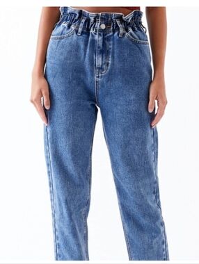 Pacsun Mom Paperbag Waist Jean Size Medium